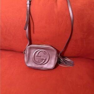 Vintage Gucci Lavender Metallic Leather Crossbody Bag
